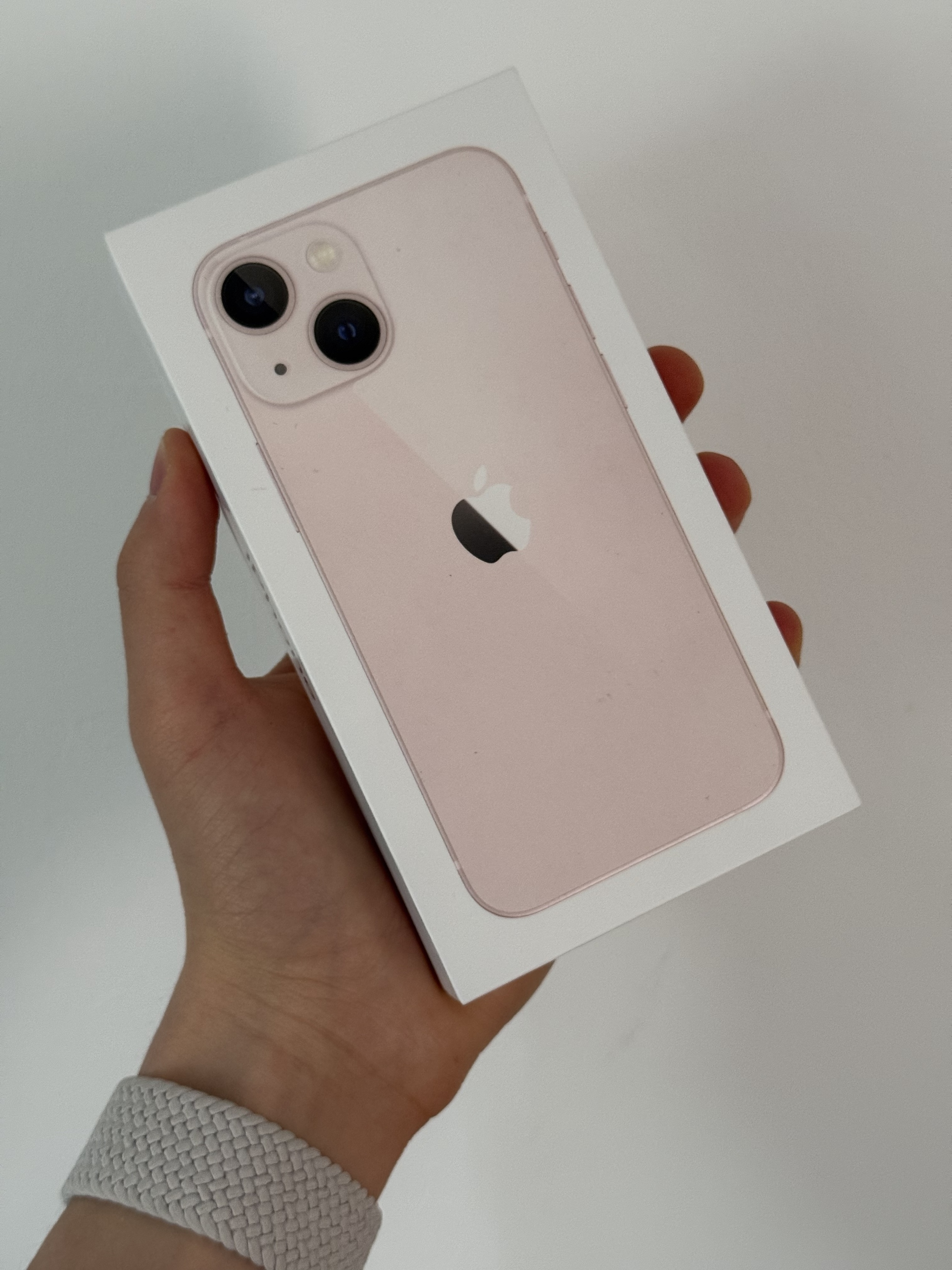 苹果13标配版和快充版(iphone 13是快充吗)-第2张图片-有道翻译官网 苹果13标配版和快充版(iphone 13是快充吗)-第2张图片-有道翻译官网