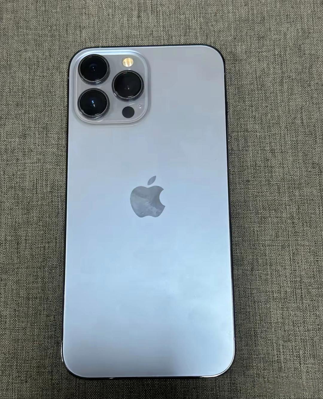 苹果手机中国版和美国版(iphone手机美国版和中国版有什么区别)-第7张图片-有道翻译官网