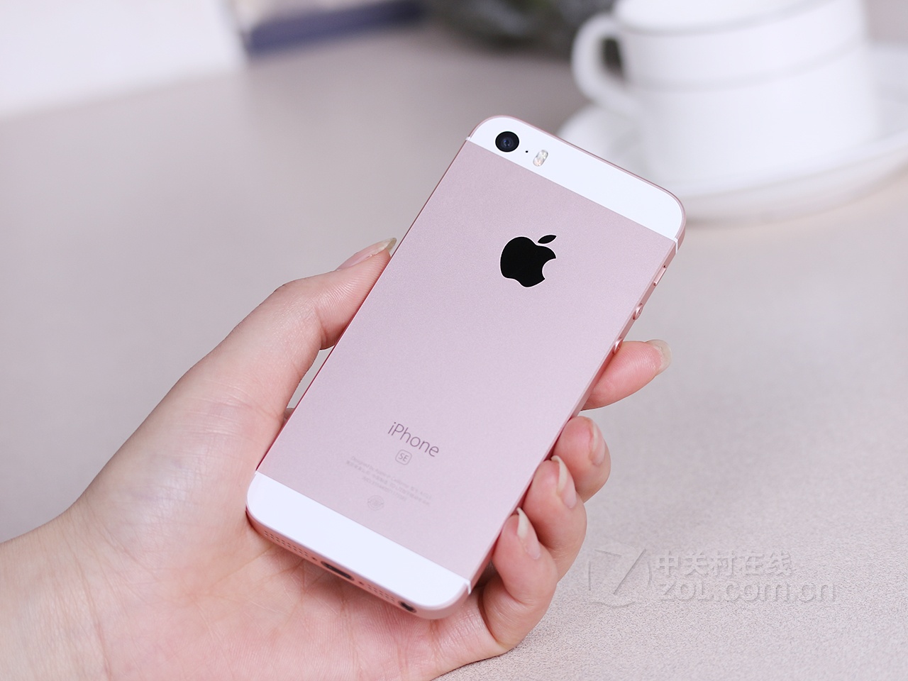 苹果SE德版好吗(iphone se是低端版吗)-第7张图片-有道翻译官网 苹果SE德版好吗(iphone se是低端版吗)-第7张图片-有道翻译官网